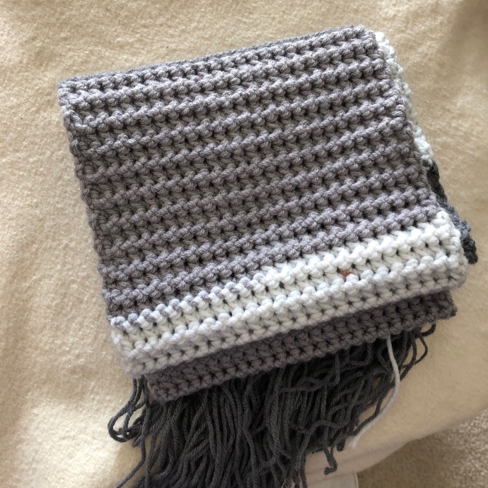 Crochet scarf